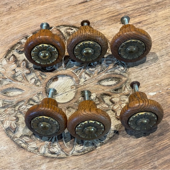 Vintage Wood with brass Round Drawer Door Pull Cabinet Knob 1 1/2” set of 6 - Picture 2 of 7